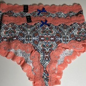 Torrid Cheeky Panties size 0 Floral Vine NWT